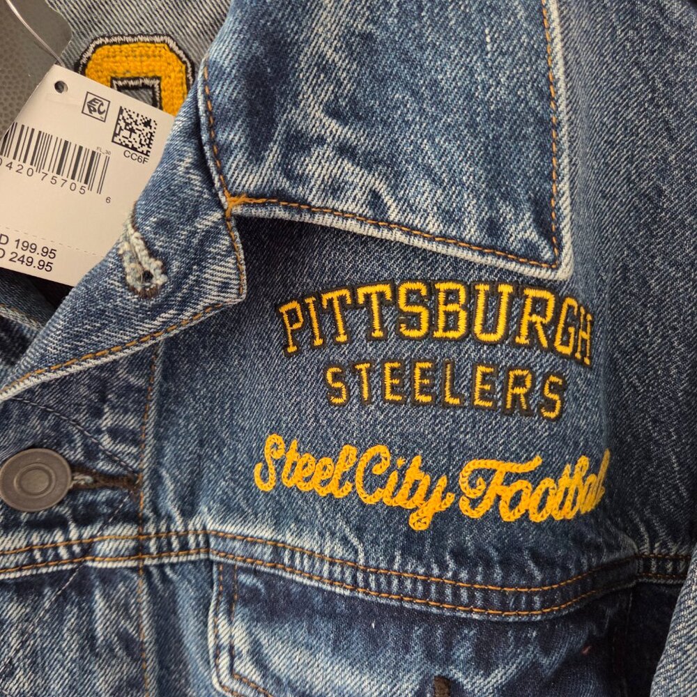 NWT American Eagle NFL Pittsburgh Steelers- Denim Jacket ~ MSRP $199 - Picture 5 of 8